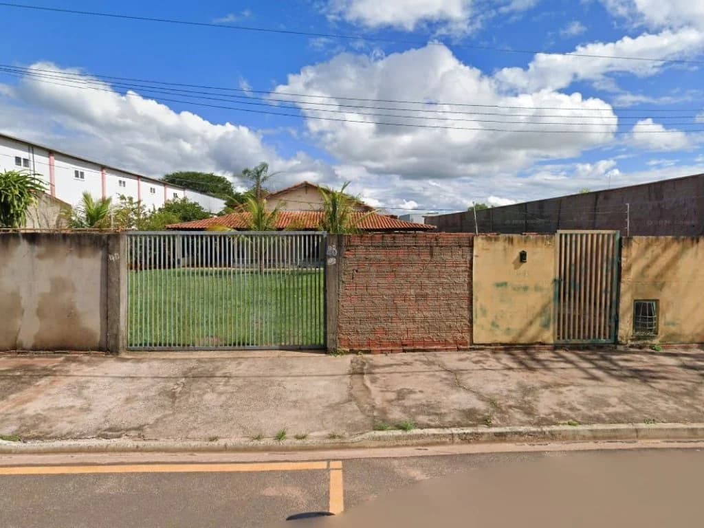 Casa em Chácara Campos Eliseos II, Dois Córregos/SP
